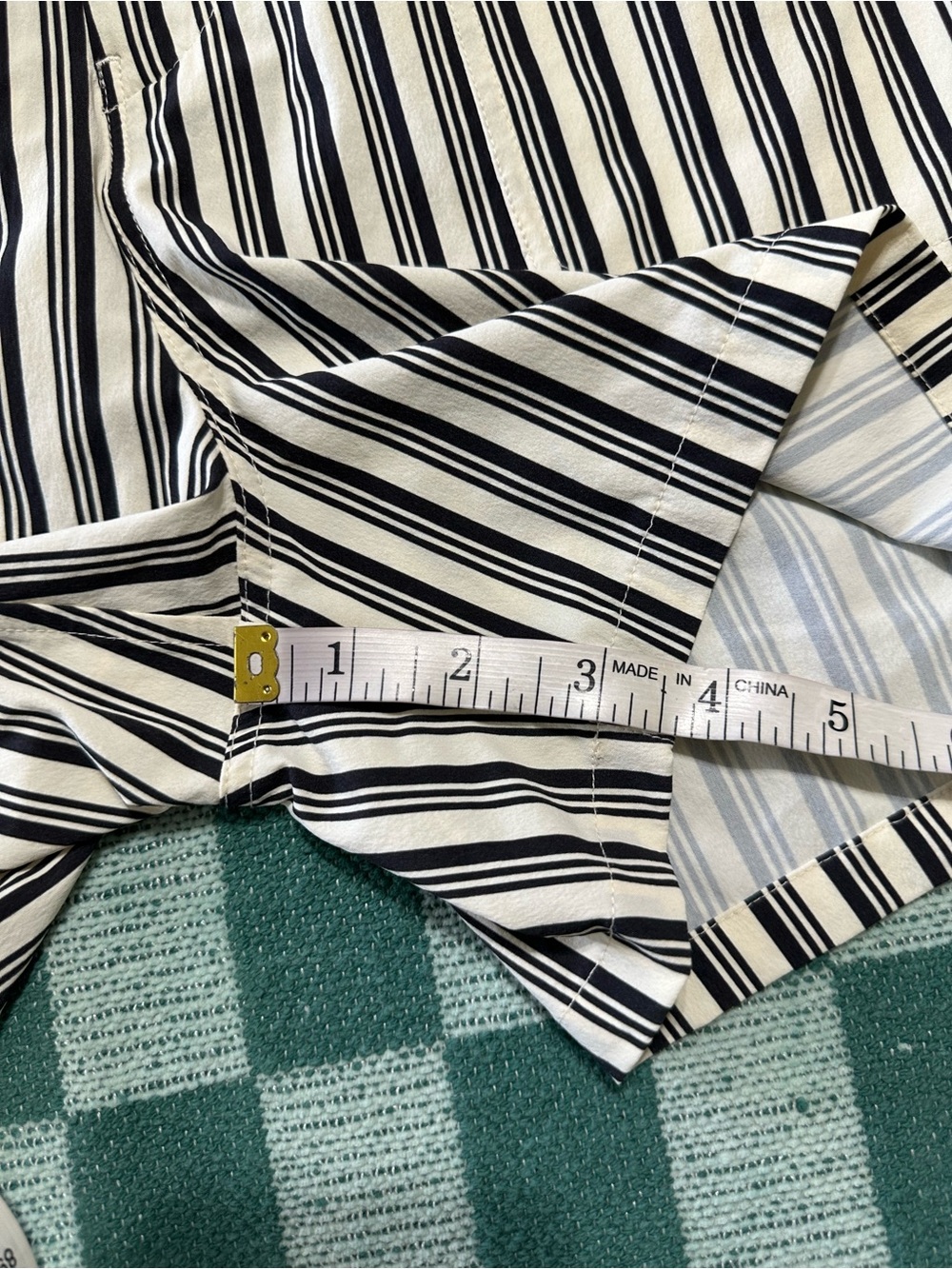 Wilson Carry Golf Shorts Womens Striped Stretch‎ Lightweight Size Small - Picture 9 of 10